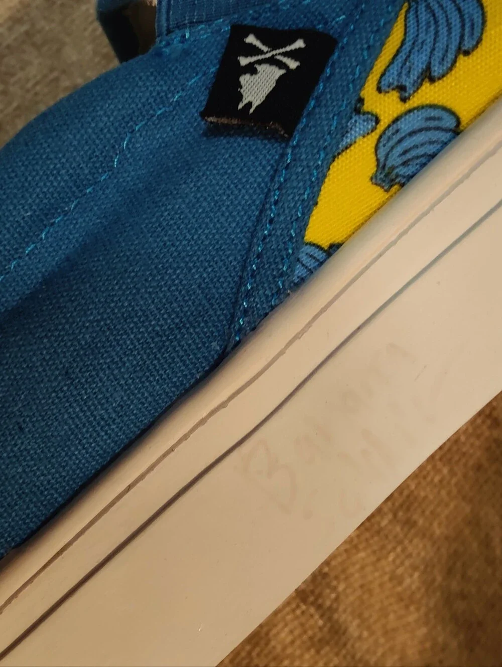 Nick Graham Shoes Slip-On Mens 8M Bobby Banana Blue Yellow